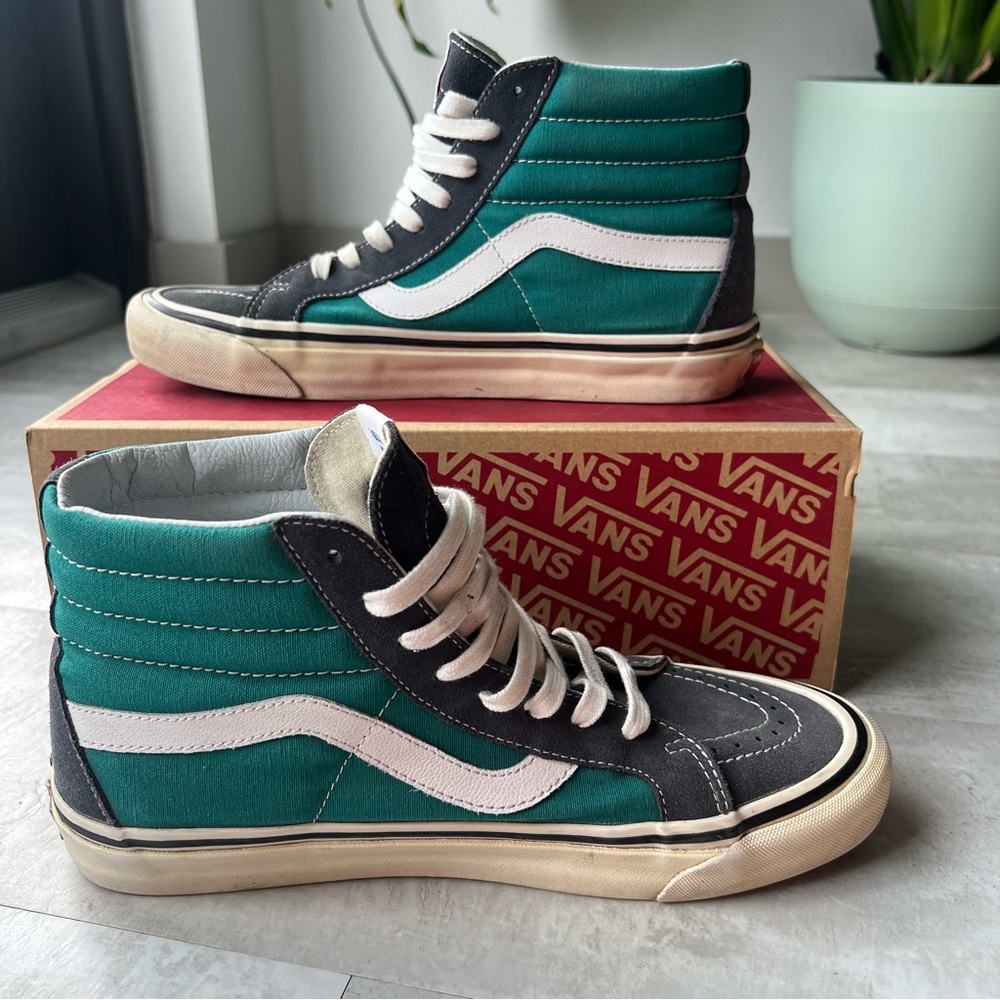 Vans Sk8 Hi Top Sneakers Shoes
Slim 2 Tone Blue Cockatoo Size W
11 Men's 9.5